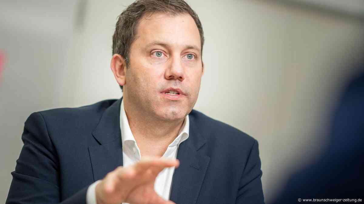 Maischberger: Beim Mindestlohn teilt SPD-Chef Klingbeil aus