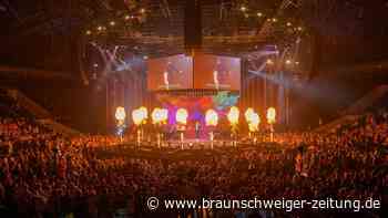 Silbereisen-Show in Braunschweig: Am Ende singen zwei Weltstars