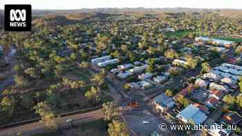 Property watchers say crime, high interest rates driving down Alice Springs house prices