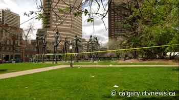 Man stabbed in downtown Calgary; police investigating