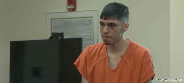 Prosecutors ask judge to reconsider release of Albuquerque shooting suspect