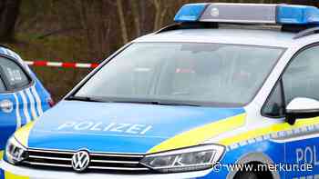 Drei Autos krachen in Bayern zusammen: Mann stirbt nach Unfall in Krankenhaus
