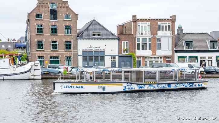 Alumax Boats zet voormalige waterbussen Delft te koop