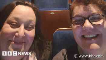 Blood and plasma donor sisters thanked by NHS