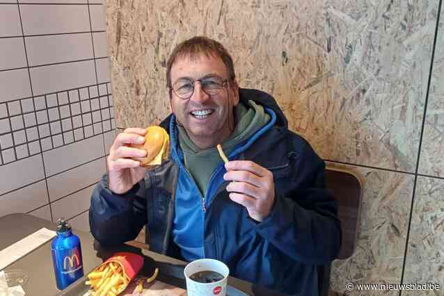 Nieuwe McDonald’s is godsgeschenk voor Dirk die spijsverteringsziekte heeft: “Ik ga vijf keer per week naar mijn favoriete hamburgerrestaurant, het is een droom dat er nu één hier is”