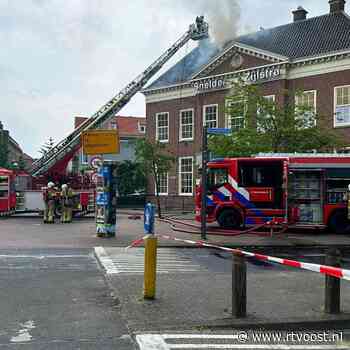 112 Nieuws: Brand bij kantoorpand centrum Enschede