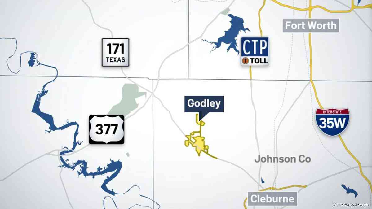 One person dead after small plane crash in Godley