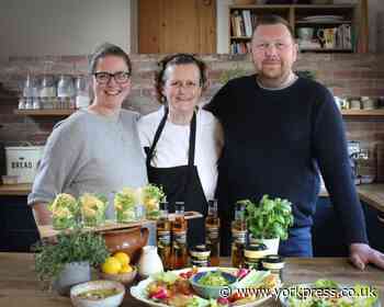 Steph Moon work with Yorkshire Rapeseed Oil on recipes