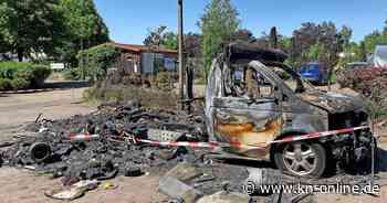 Brand in Norderstedt: Campervan bei Pflanzenhof  Grau in Flammen