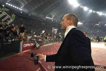 Juventus coach Massimiliano Allegri suspended 2 matches for his behavior toward refs in Cup final