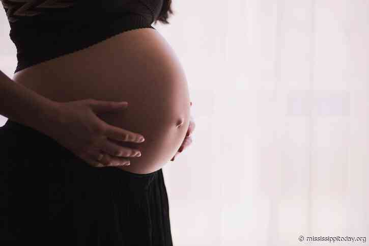Federal panel prescribes new mental health strategy to curb maternal deaths