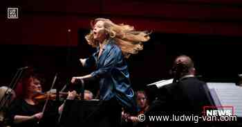 Barbara Hannigan Takes Her First Chief Conductor Job