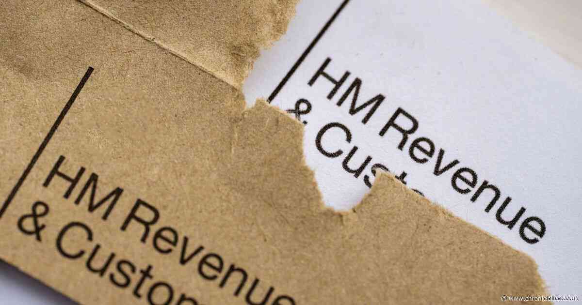Full list of HMRC changes you must report or face benefit stop and £300 fine