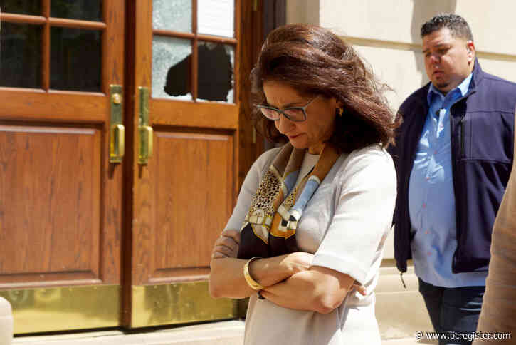 Columbia University faculty pass vote of no confidence in President Shafik after pro-Palestinian protests