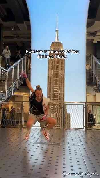 JoJo Siwa dances to 'Karma' at the Empire State Building
