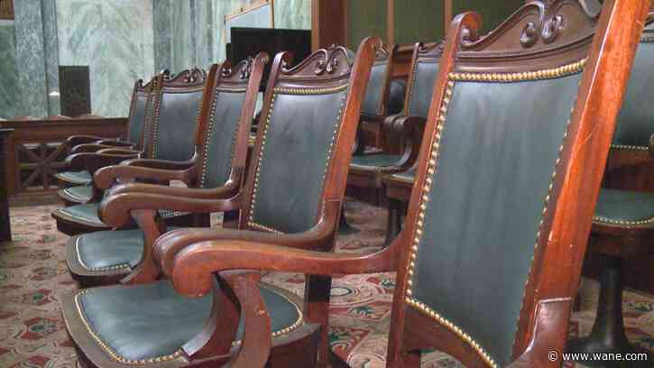 For want of a chair: Ex-juror sues county over chair collision with another juror