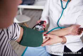 Cardioloog waarschuwt: “Tot helft van patiënten stopt te vroeg met bloeddrukverlagers”