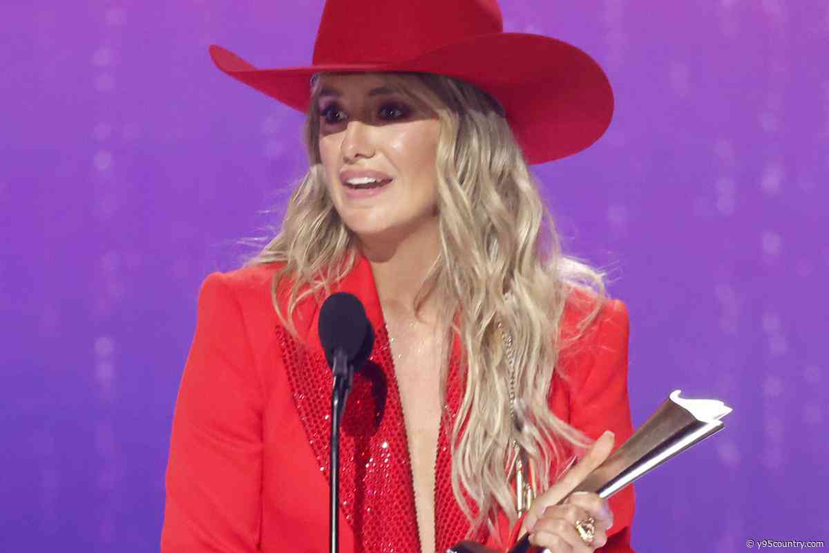 Lainey Wilson Wins Entertainer of the Year at the ACM Awards