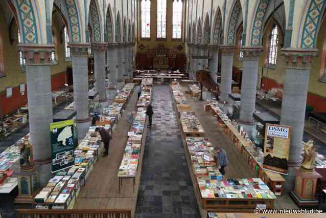 Een kerk vol met boeken voor een prikje: snuister dit weekend in de cultuurschatten in het Groot Begijnhof