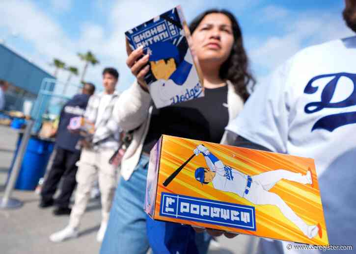 Dodgers’ Shohei Ohtani bobblehead giveaway sees fans line up hours ahead of game