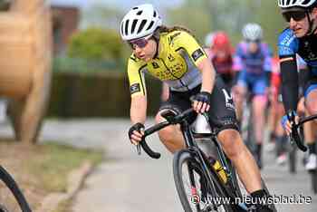 Naomi De Roeck wil provinciale kampioenentrui tonen in Vermarc Cycling Project, maar is nog onzeker na zware val: “Ik heb koersritme nodig om sterker te worden”