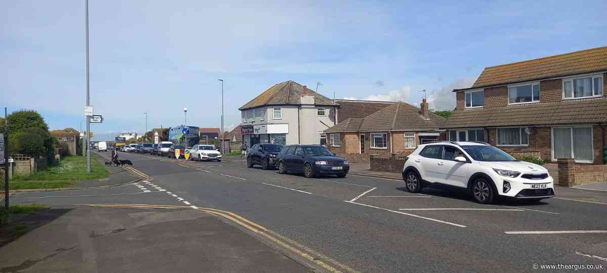 Live: A259 blocked, traffic in Newhaven after crash