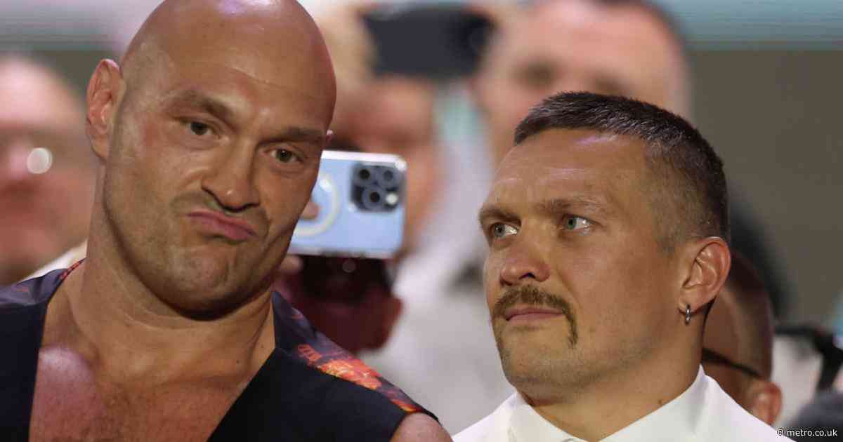 What time and channel is Tyson Fury vs Oleksandr Usyk fight in the UK?