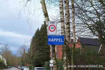 Over dit verkeersbord worden zelfs vragen in het parlement gesteld: gemeente moet onderbord met ‘Rappel’ verwijderen