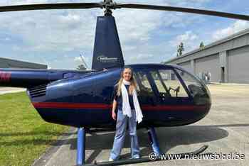 Tineke wordt op verjaardag jongste helikopterpiloot van België: “Zo vrij als een vogel”
