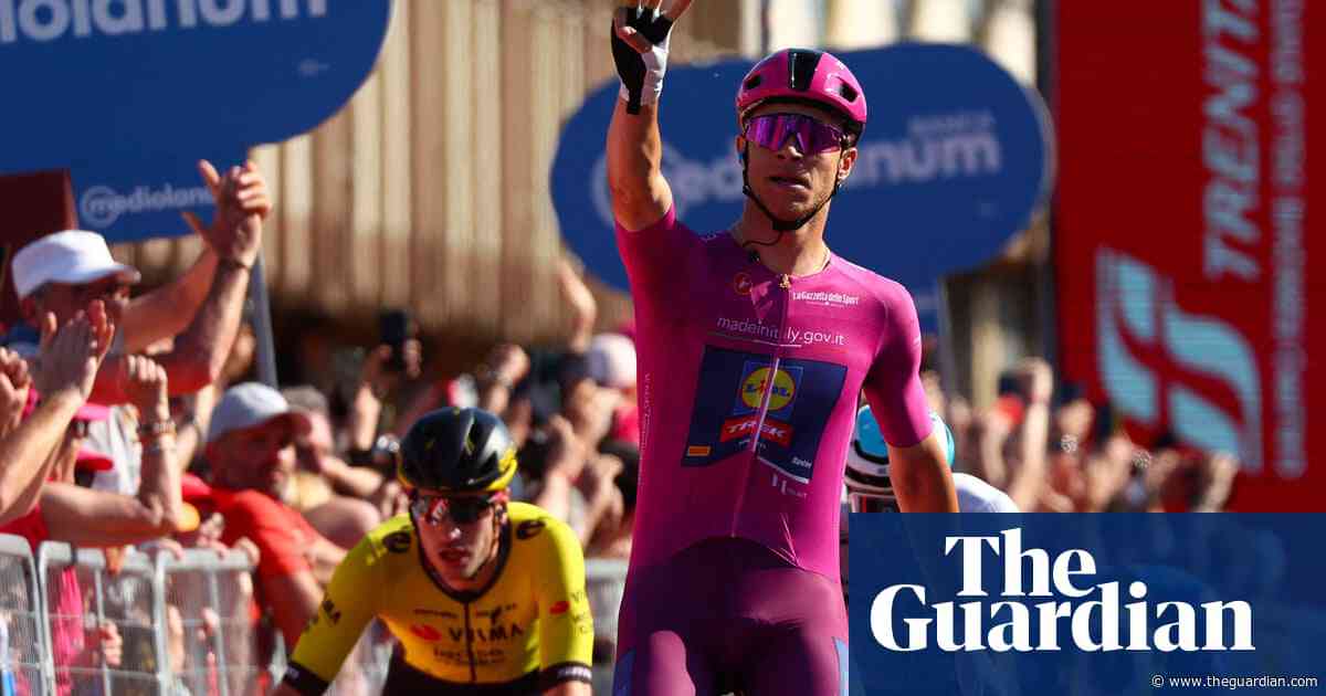 Giro d’Italia 2024: Jonathan Milan pounces for third stage victory of race