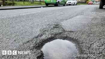 Council fills 500 potholes a day after record number
