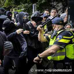 Politie haalt pro-Palestijnse demonstranten ook weg uit Amsterdams stadhuis