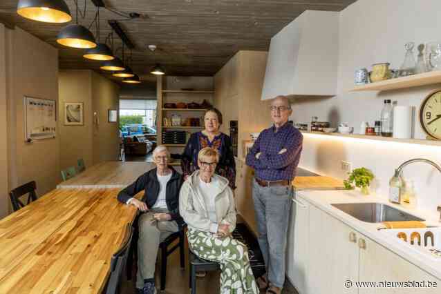 In ’t Getouw in Westmalle doen elf senioren aan cohousing: “Het vraagt wat aanpassing, maar je kan altijd bij iemand terecht”