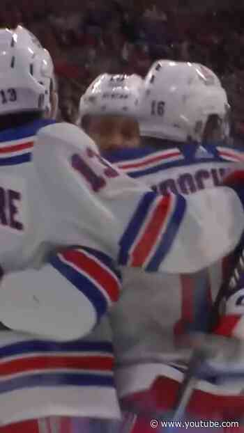 Bread with the rip + Troch redirects it. #vincenttrocheck #nyr #nhl #nhlplayoffs