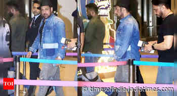 Salman arrives at the airport with tight security