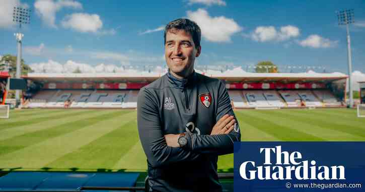 Andoni Iraola: ‘When 10 players are behind the ball, I don’t feel very comfortable’