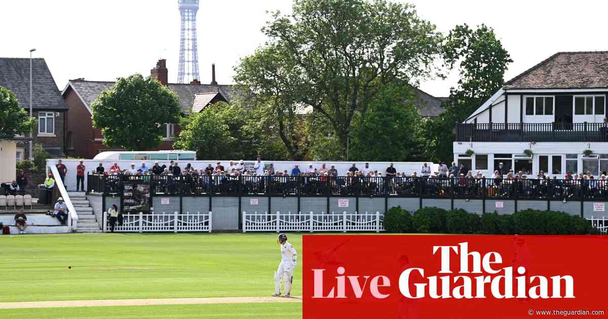 Lancashire v Durham, Surrey v Worcestershire: county cricket – live