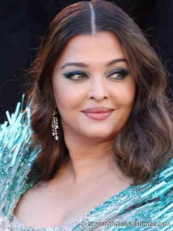 Aishwarya's silver and turquoise look at Cannes