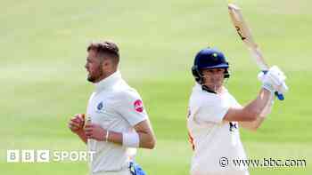 Helm puts Middlesex in charge against Glamorgan