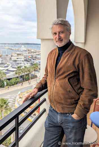77e Festival de Cannes: "Je déteste le palmomètre", promet Antoine de Caunes, que nous avons rencontré sur la Croisette