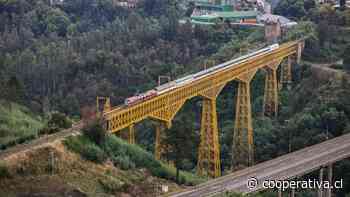 Tren especial Santiago-Temuco se descarriló en su viaje inaugural