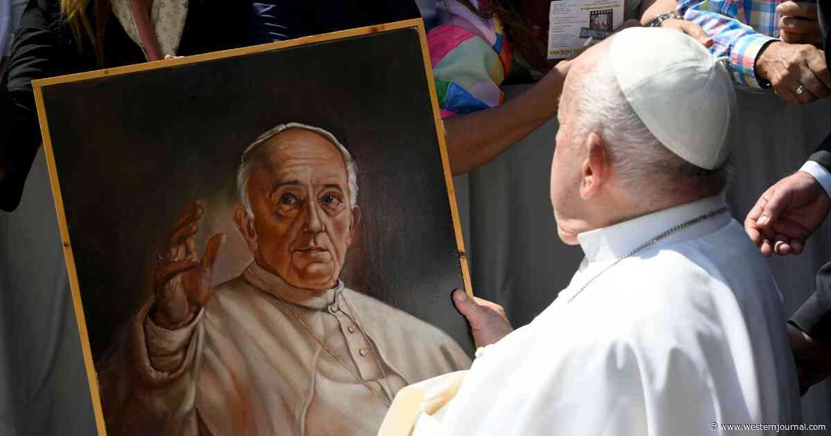 Pope Francis Denigrates Conservatives, Calls Them 'Suicidal'