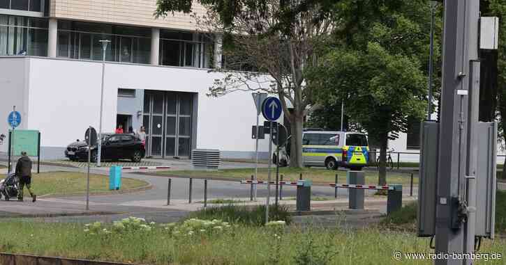 Halle-Attentäter verweigert ärztliche Behandlung in Klinik
