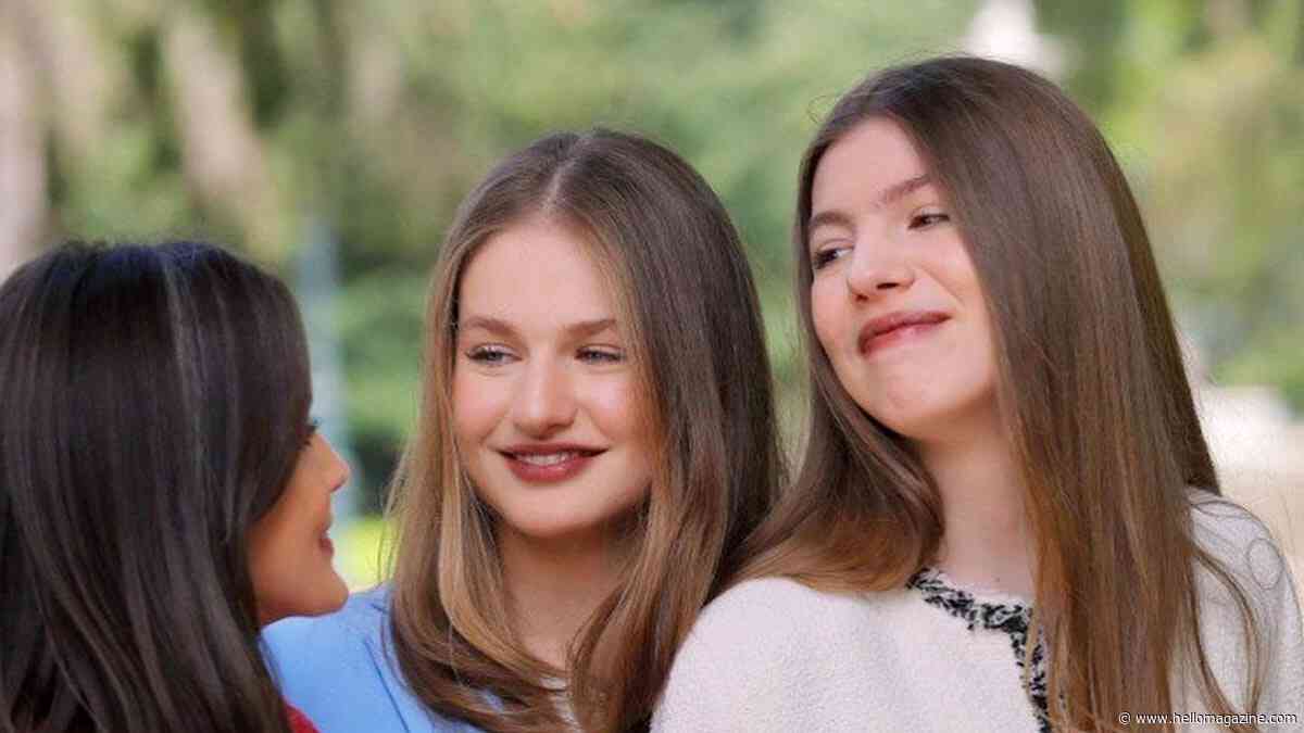 Princess Leonor twins with mother Queen Letizia in skinny jeans for rare family photo