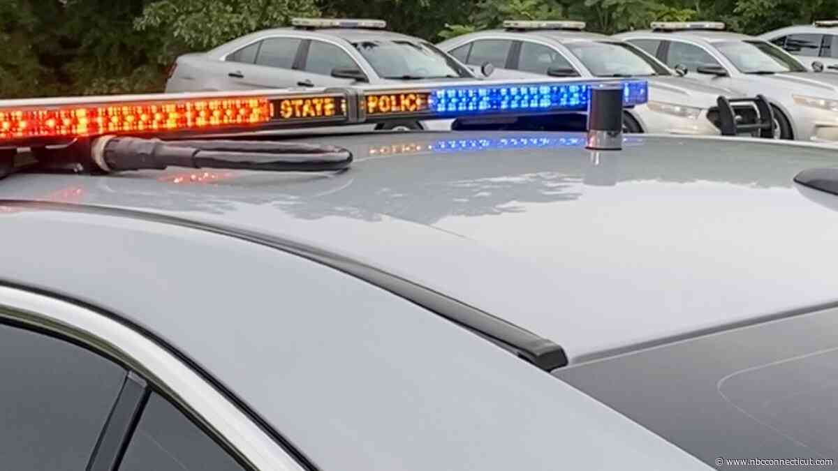 State police cruiser hit during vehicle stop on I-84 East in Middlebury