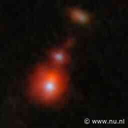 Astronomen zien eindelijk hoe botsing sterrenstelsels leidt tot gigantisch zwart gat