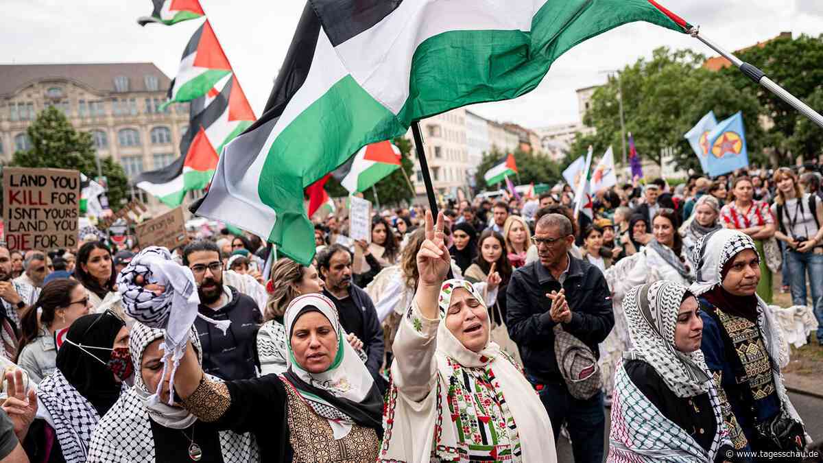 Tausende Teilnehmer bei pro-palästinensischer Demo in Berlin