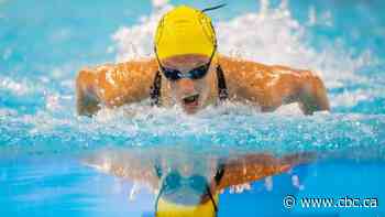 Summer McIntosh posts world-leading time in 200m butterfly at Canadian swim trials