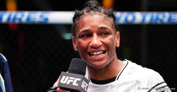 UFC Vegas 92 bonuses: Angela Hill cashes extra $50K for first career submission