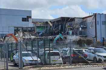 Photos show Southampton's Leisure World being demolished